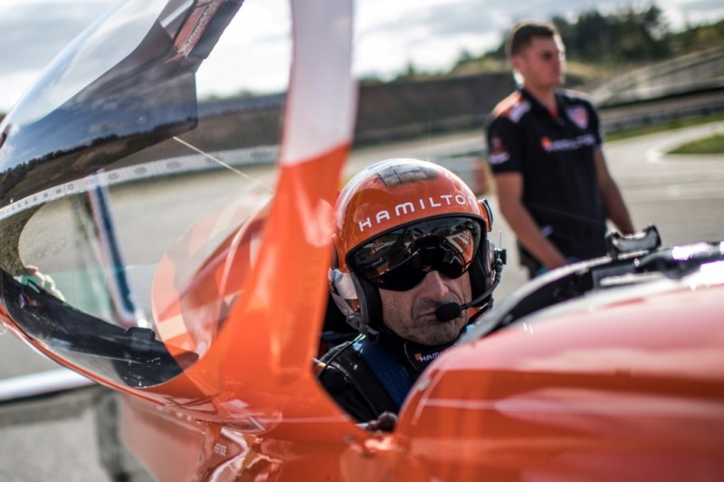 Red Bull Air Race Николя Иванофф