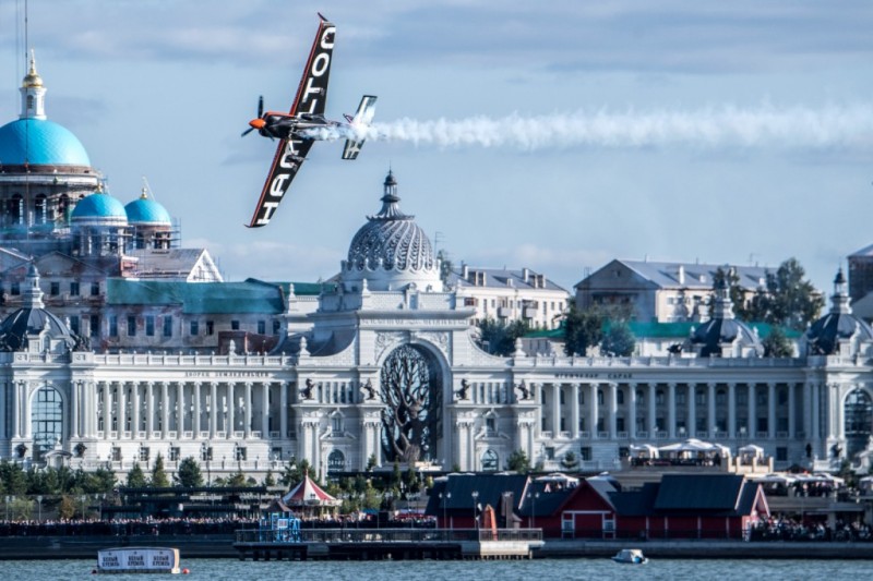 Red Bull Air Race Николя Иванофф