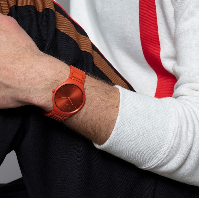 True Thinline Les Couleurs™ Le Corbusier