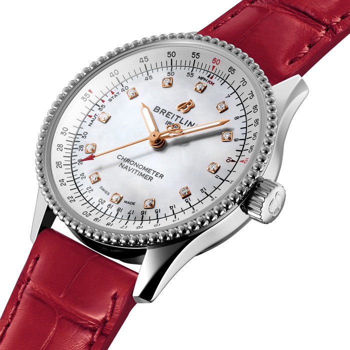 Женские механический хронометр с автоподзаводом часы Breitling Navitimer A17395211A1P5 белый кожа аллигатора — Изображение 2