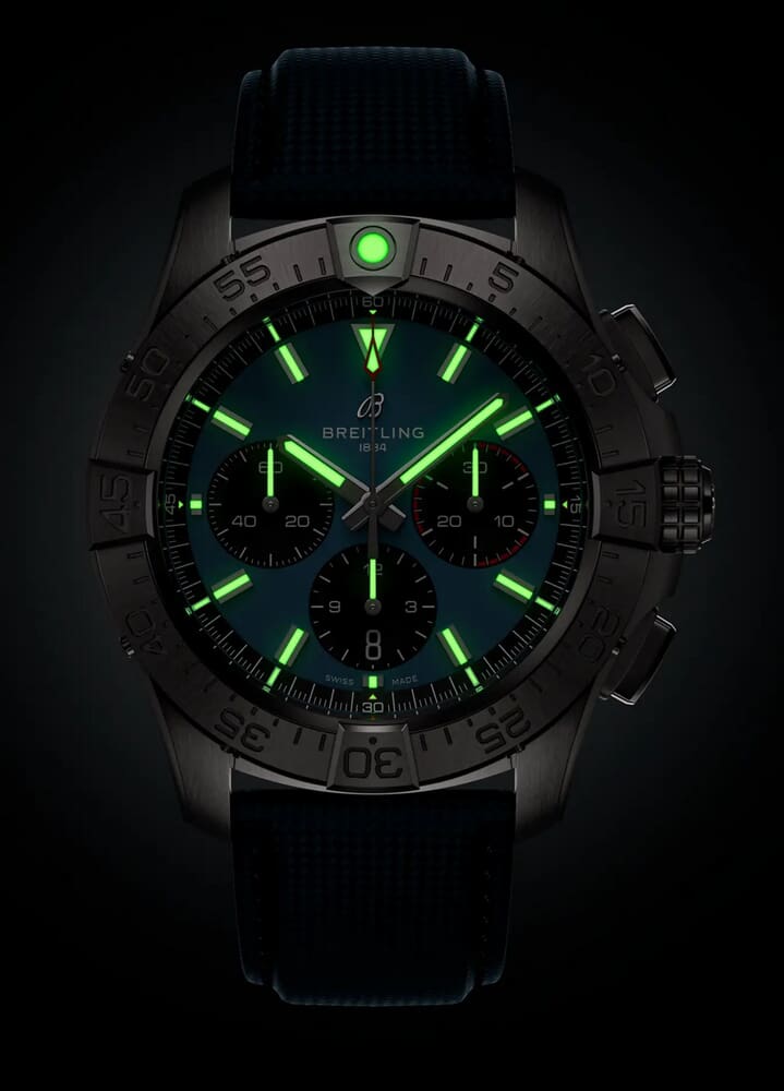 Мужские механический с автоподзаводом часы Breitling Avenger AB0147101C1X1 синий текстиль — Изображение 6