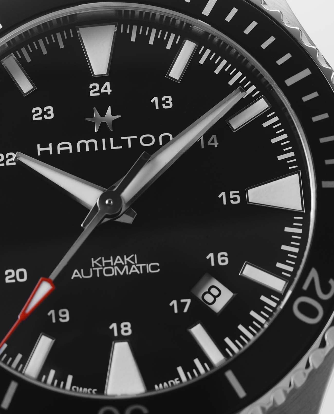 Мужские механический с автоподзаводом часы Hamilton Khaki Navy H82335131 черный нержавеющая сталь — Изображение 2