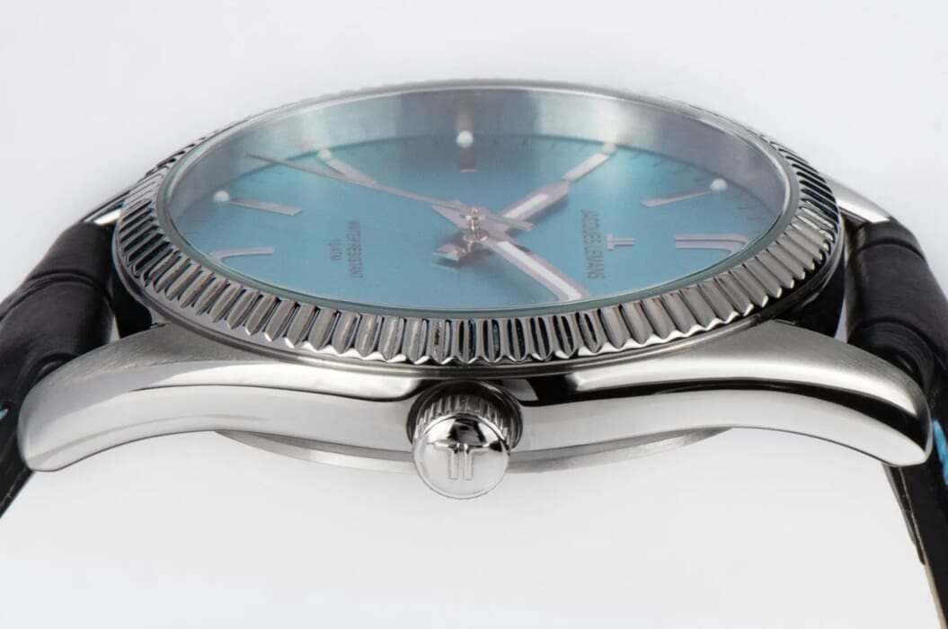 Женские часы Jacques Lemans Classic 50-4S, механизм кварцевый, циферблат голубой, браслет кожа — Изображение 4