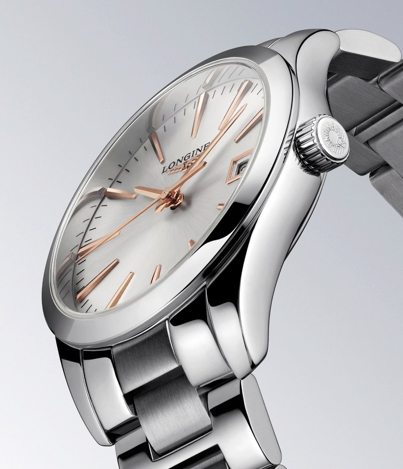 Женские часы Longines Conquest Classic L2.386.4.72.6, механизм кварцевый, циферблат серебристый, браслет нержавеющая сталь — Изображение 4