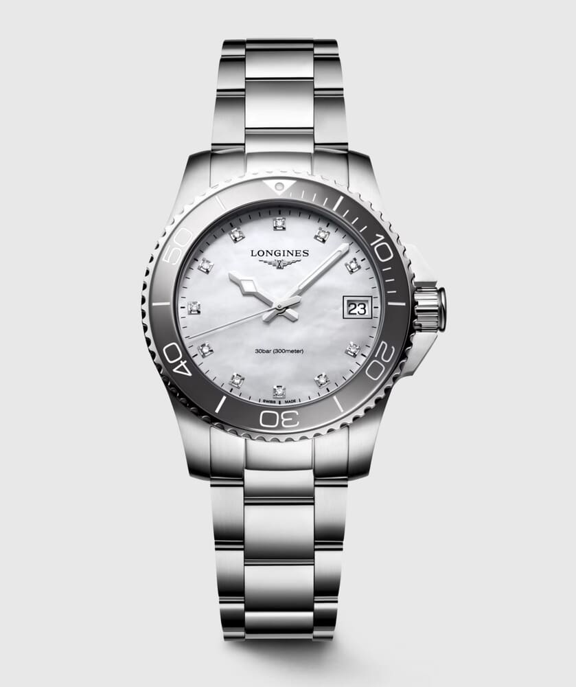 Женские часы Longines HydroConquest L3.370.4.87.6, механизм кварцевый, циферблат белый, браслет нержавеющая сталь — Изображение 1