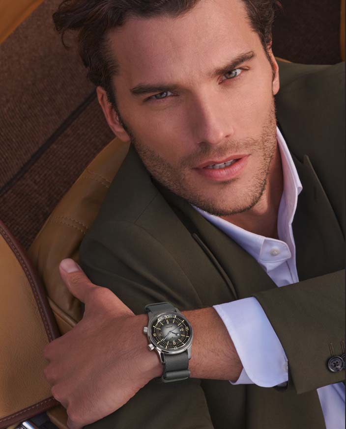 Унисекс часы Longines The Longines Legend Diver Watch L3.774.4.70.2, механизм механический с автоподзаводом, циферблат серый, браслет текстиль — Изображение 3