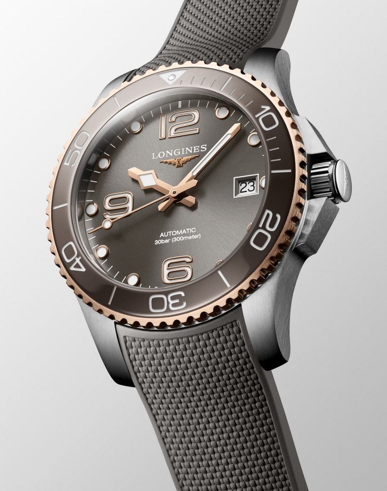 Унисекс часы Longines HydroConquest L3.780.3.78.9, механизм механический  с автоподзаводом, циферблат серый, браслет каучук — Изображение 3