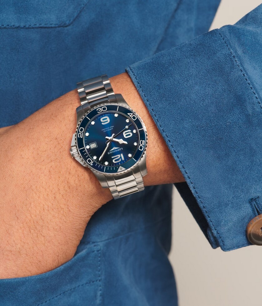 Унисекс часы Longines Hydroconquest L3.780.4.96.6, механизм механический с автоподзаводом, циферблат синий, браслет нержавеющая сталь — Изображение 4