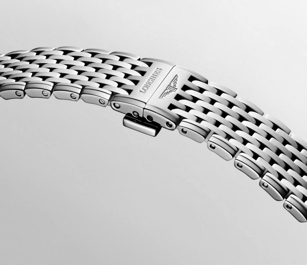 Женские часы Longines La Grande Classique de Longines L4.512.4.81.6, механизм кварцевый, циферблат синий, браслет нержавеющая сталь — Изображение 6