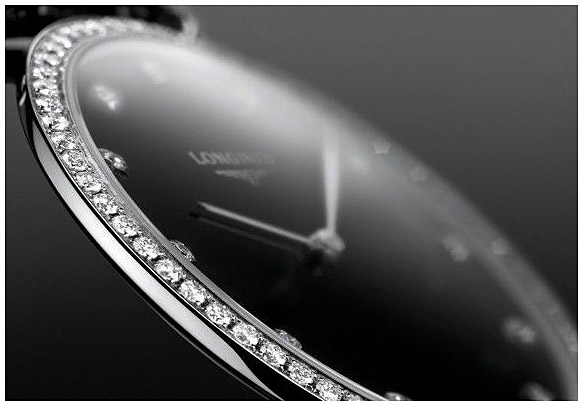 Женские кварцевый часы Longines La Grande Classique de Longines L4.513.0.58.2 черный кожа — Изображение 2