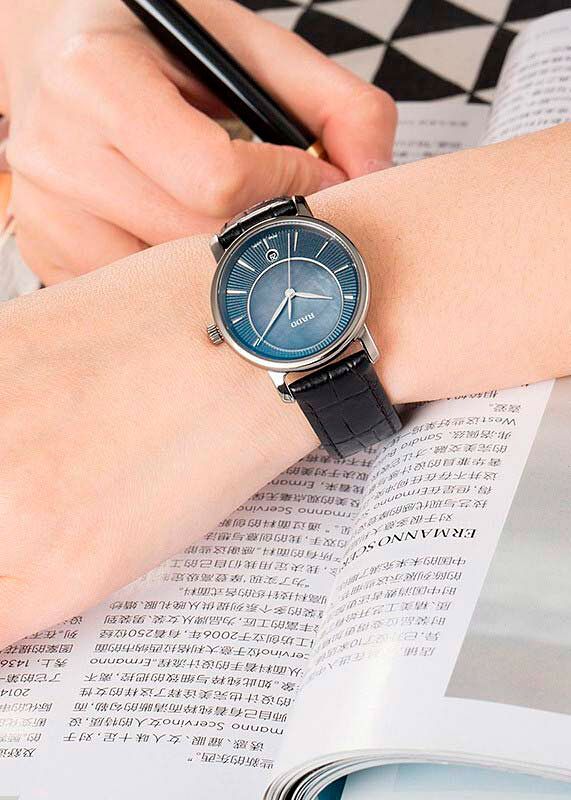 Женские часы Rado DiaMaster 218.0064.3.491, механизм кварцевый, циферблат черный, браслет кожа — Изображение 2