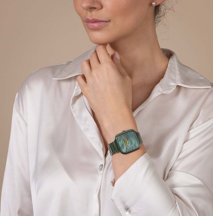 Унисекс кварцевый часы Rado True Square  420.6047.3.090 зеленый керамика + титан — Изображение 2