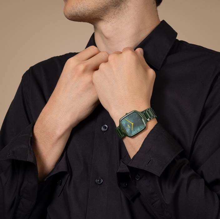 Унисекс кварцевый часы Rado True Square  420.6047.3.090 зеленый керамика + титан — Изображение 3