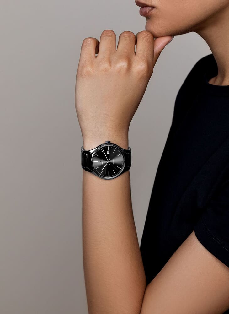 Унисекс механический с автоподзаводом часы Rado True 763.6110.3.010 черный керамика — Изображение 4