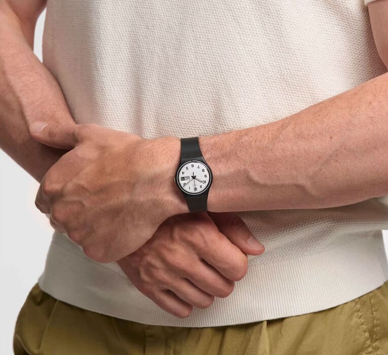 Унисекс часы Swatch Classic GB743-S26, механизм кварцевый, циферблат белый, браслет  — Изображение 4