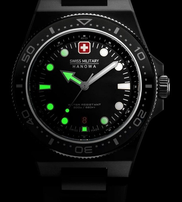 Мужские часы Swiss Military Hanowa Ocean Pioneer SMWGN0001181, механизм кварцевый, циферблат зеленый, браслет силиконовый — Изображение 5