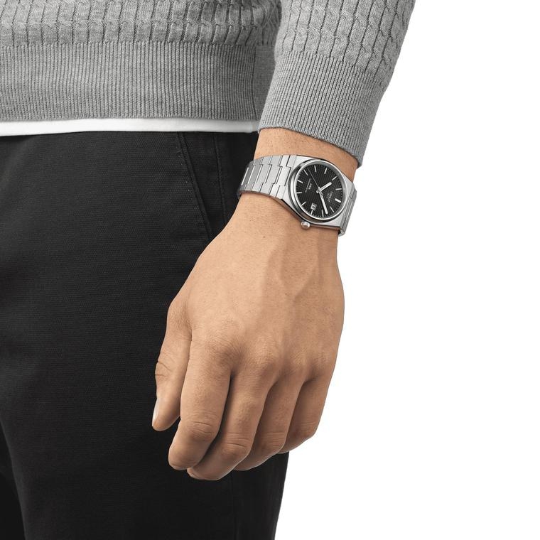 Мужские часы Tissot T077 T-Classic PRX T137.407.11.051.00, механизм механический с автоподзаводом, циферблат черный, браслет нержавеющая сталь — Изображение 4